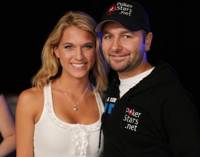 Photo Daniel Negreanu avec Brittany Bowman